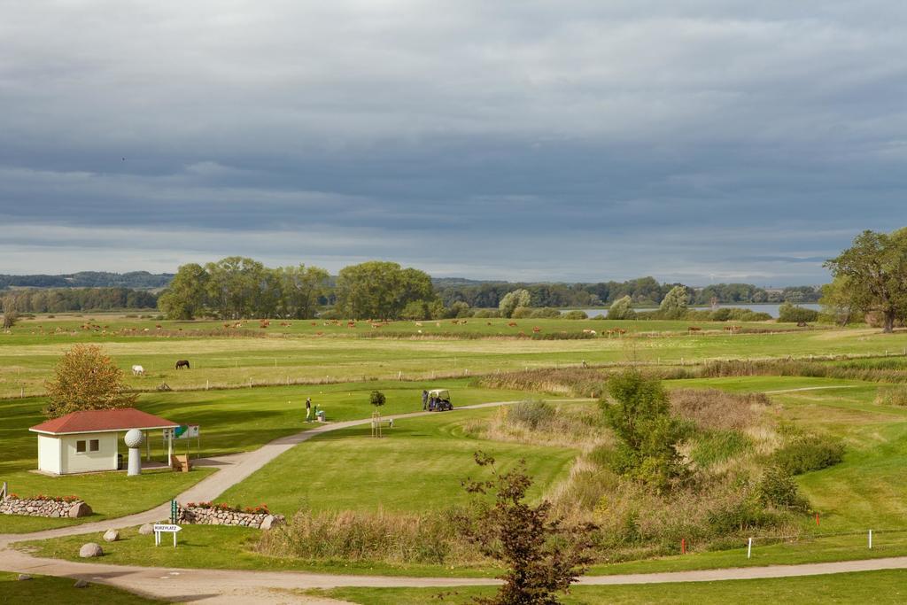 Landhotel Schloss Teschow Teterow Zewnętrze zdjęcie