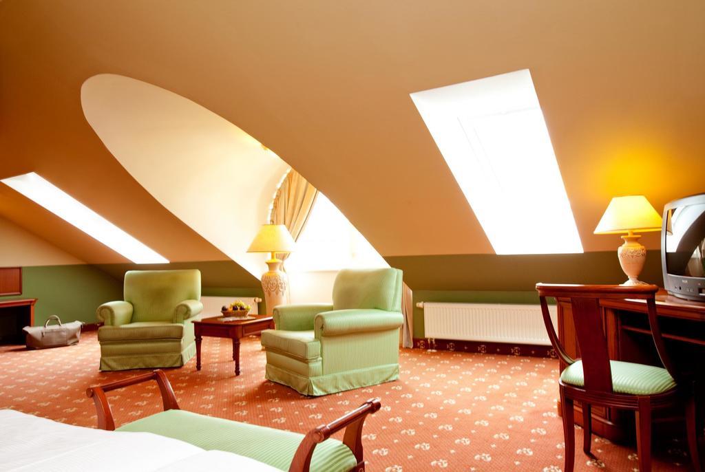 Landhotel Schloss Teschow Teterow Pokój zdjęcie