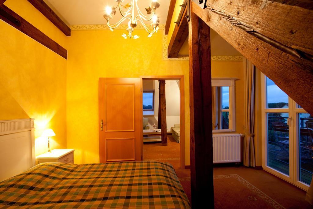 Landhotel Schloss Teschow Teterow Pokój zdjęcie